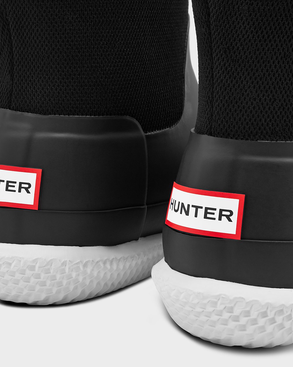 Sneakersy Damskie - Hunter Original Short Mesh Boots - Czarne - PGYK-08512